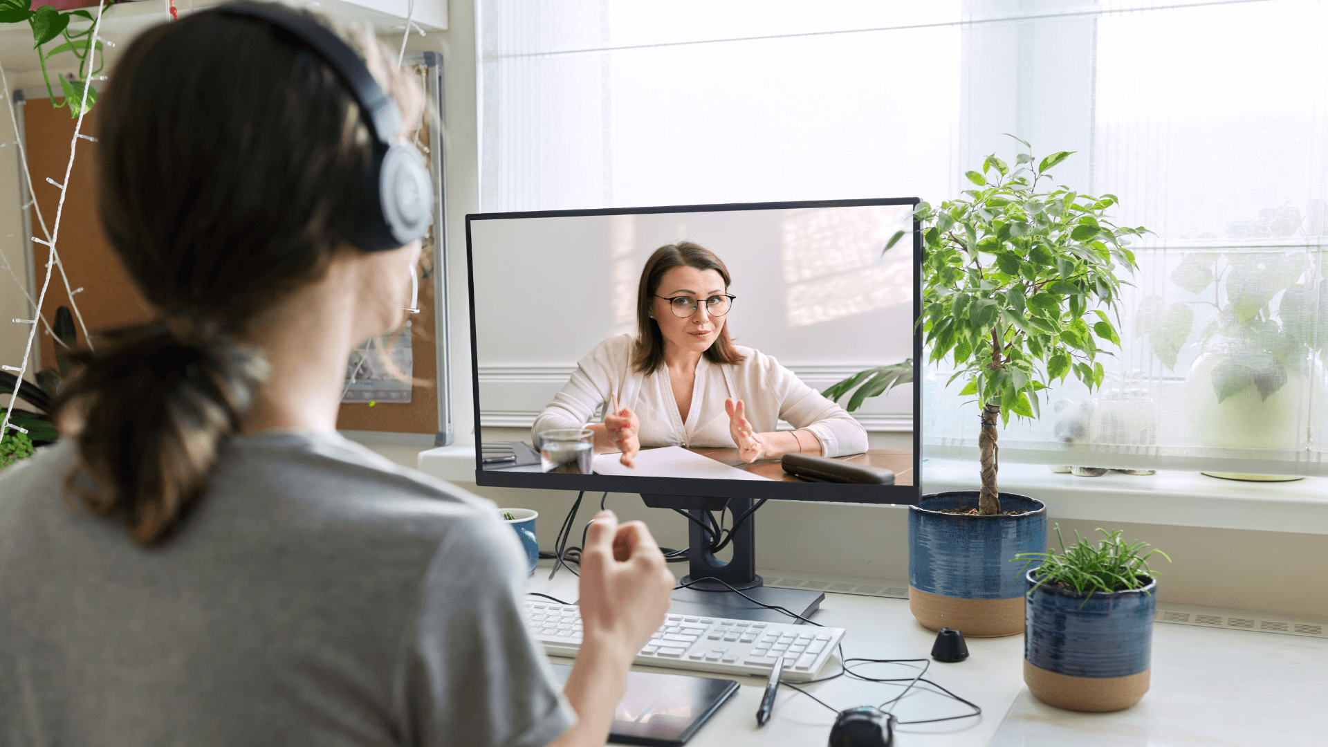 2. Conexión Humana y Tecnológica